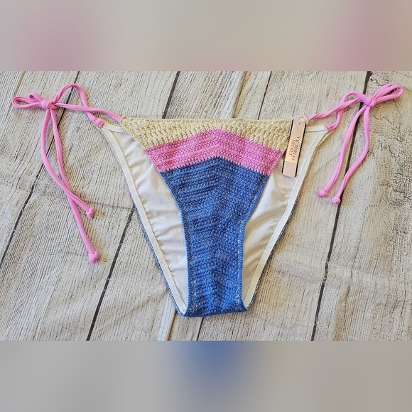 Victoria's Secret Size Small New w Tag Crochet Bikini Bottom Side Ties Multicolo - Picture 1 of 8